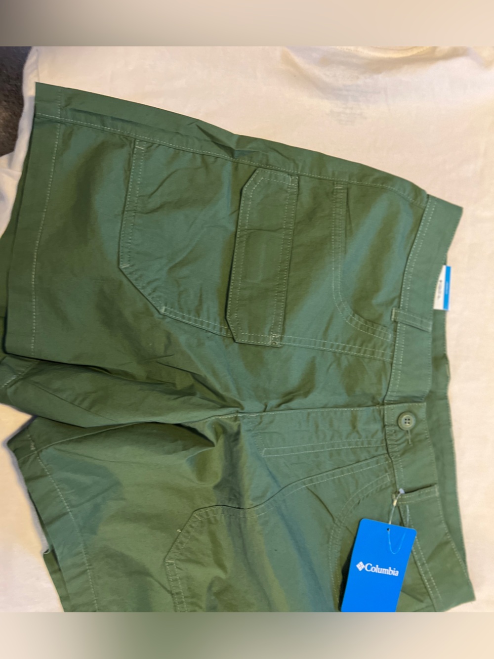 Women’s Green Cargo Shorts Size 30